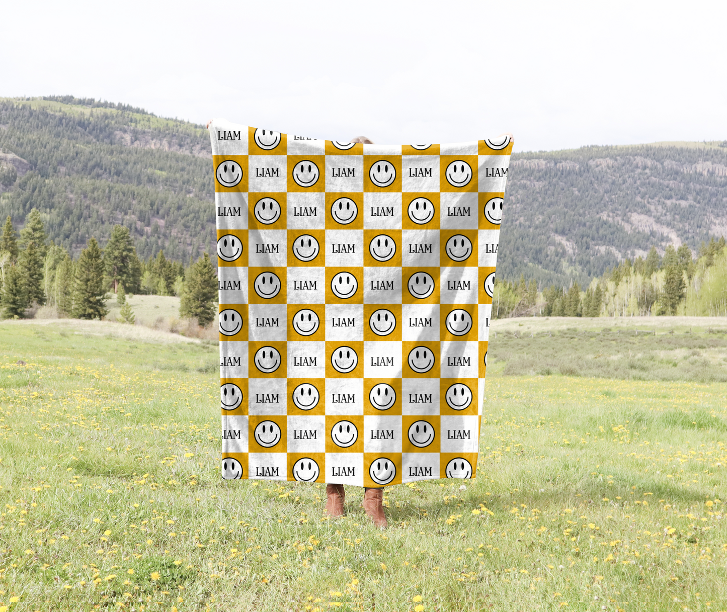 smiley faces checkered personalize blanket